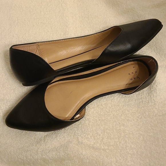 Ballet Flats - Picture 2 of 6